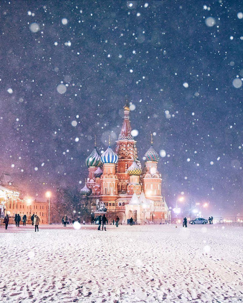 kentkristensen1's tweet photo. ~♡ from Russia with love ♡~ 

#ChristmasDecorations #ChristmasTree #christmaslist are you ready soon it's all over you... 

Enjoy your day 💟 https://t.co/8CLQYld9fz