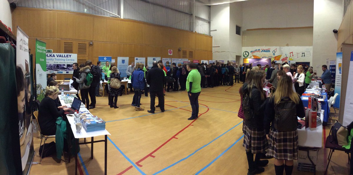 DNPartnership's tweet photo. #appfair Busy Morning down here at the #DNWApartnership #appfair16 Finglas Youth Resource Centre Mellowes Road Finglas https://t.co/cduGEmsHE0
