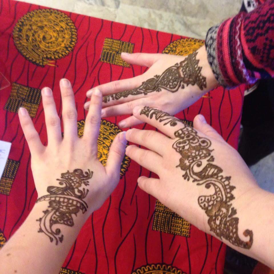 kehyvaliokunta's tweet photo. Free #hennatattoo's until 2pm at Porthania and Biocenter! #BangladeshDay https://t.co/588ZEOzAeV