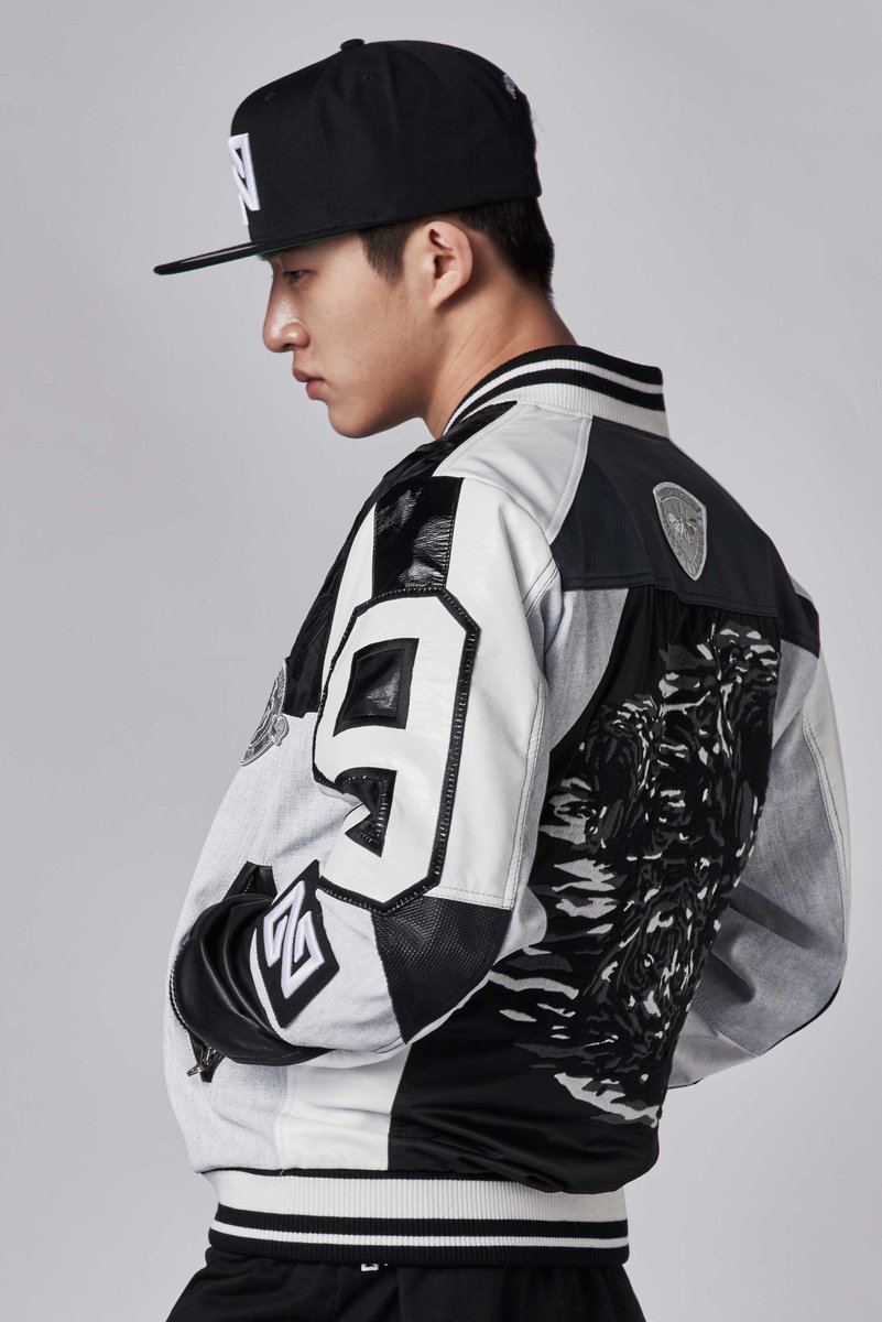 stay_withhanbin's tweet photo. NONA9ON PROJECT x DR. ROMANELLI
#BI #hanbin  #비아이 #한빈
https://t.co/RQEPs109rU https://t.co/maovONVHEF