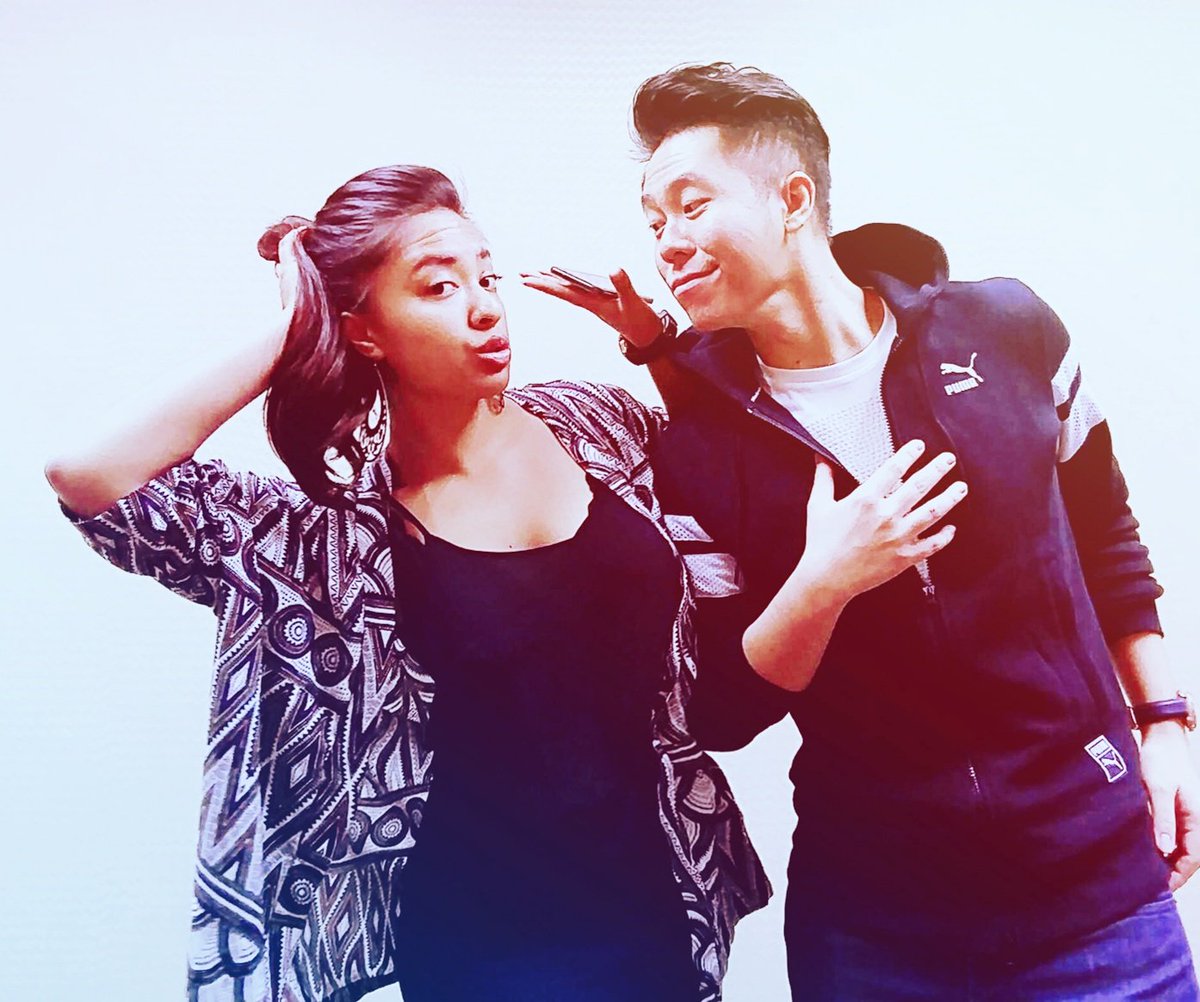 Traxxfm On Twitter It S Mrkevinchong S Final Day On The Evening Buzz Tune In To Say Goodbye He S On Air With His Favorite Buzzmuffin Heydiyana Traxxfm Https T Co Kndyluus44 Twitter