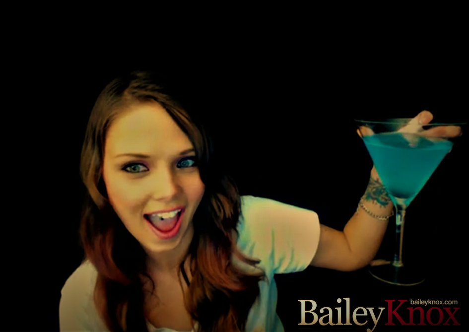 Bailey Knox Bailey Knox Bikini Stripping At Amateurindex Com | My XXX Hot Girl