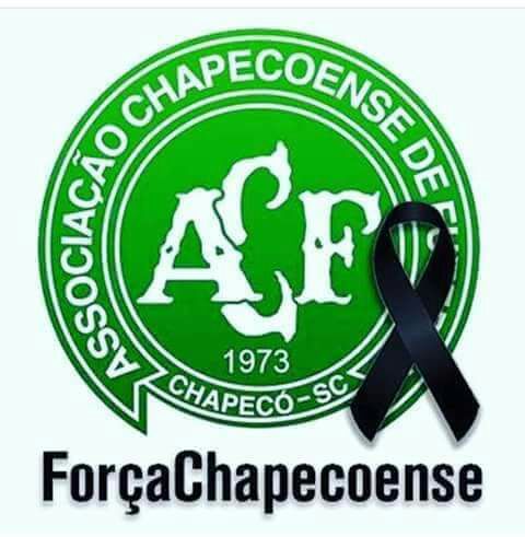 Nos unimos a la terrible tragedia de CHAPECOENSE,
al club y a las familias de las victimas ..
