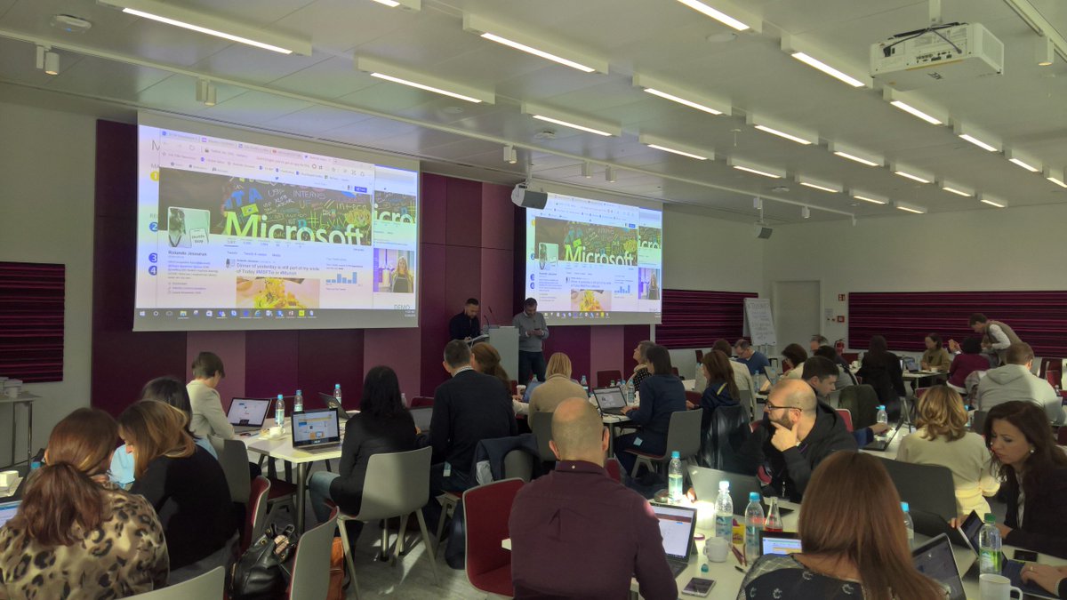 annelahaab's tweet photo. Great social media session! @sjongtung @pinomerc #MSFTie #microsoftlife https://t.co/Py1yWa0kX5
