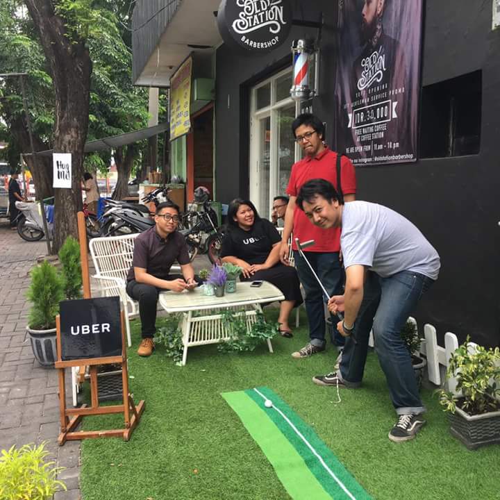 DianSafit_RI's tweet photo. More parks, less parking space #UberKEBUN https://t.co/EPoRsY4rGr