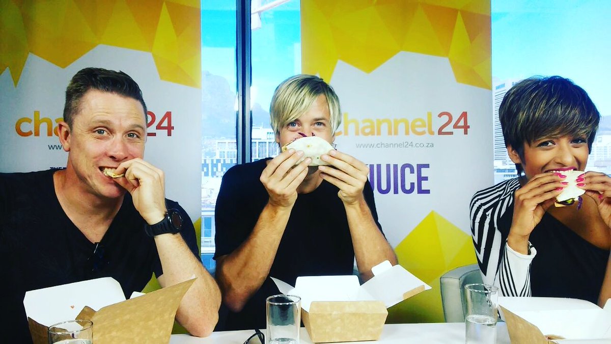 Can't wait for you to see me and <a href="/GoldFishLive/">GoldFish</a> smash fish tacos from <a href="/MotherlandBrew/">Motherland Brewers</a> on Friday! #CelebBitesWithJenn @Channel24