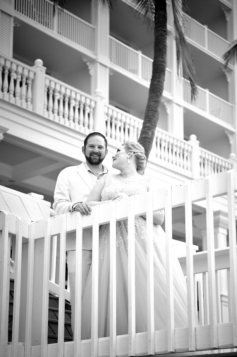 pelican_grand's tweet photo. Dreaming of this beautiful place!
https://t.co/sR5o6bIbnt
#weddingwednesday #beachreception #dreamwedding #destinationwedding #us #weddings https://t.co/Xal1Xi6wQ1
