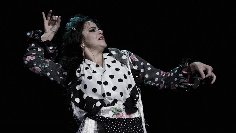 aireflamenco's tweet photo. El arte #flamenco de disfrutar de María Moreno. Reseña, fotos y vídeos en https://t.co/rFzU6GpWhQ #danza #Cádiz https://t.co/jcb2jsFbcr