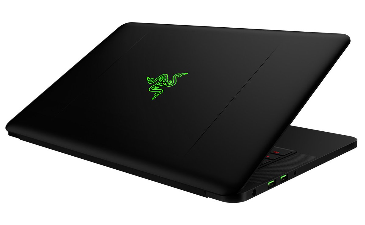 cowcotland's tweet photo. #PCportablegamer : le #Razer Blade, un 14'' en Core i7 et GTX 1060 pour le gamer nomade https://t.co/eFQQ2AUyph https://t.co/nfKNjPv022