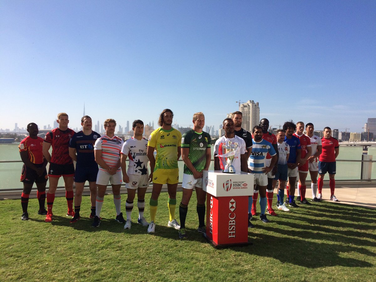 Fran_Capizzi's tweet photo. #Rugby #Sevens El "Verde" @gastonrevol  en la foto de los capitanes listos para #Dubai7s // Inicia un nuevo proceso olímpico de #Pumas7s https://t.co/zyspEsxn65