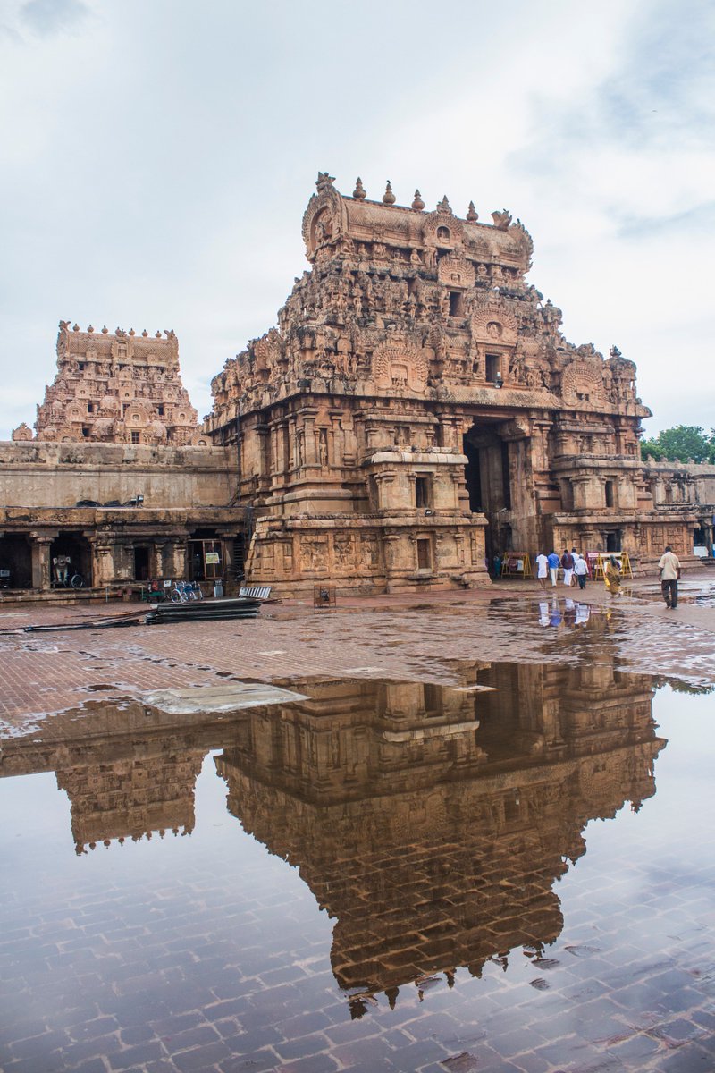 ManiArun13's tweet photo. #Tanjore_big_temple #Photoshoot #Project #reflections_<3 https://t.co/be4l7wXu11