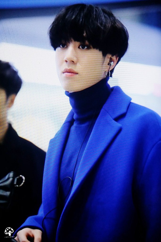 LetUseeMe's tweet photo. 161130  인천출국 #Yugyeom #유겸 #GOT7 https://t.co/mUrRJFBHyc