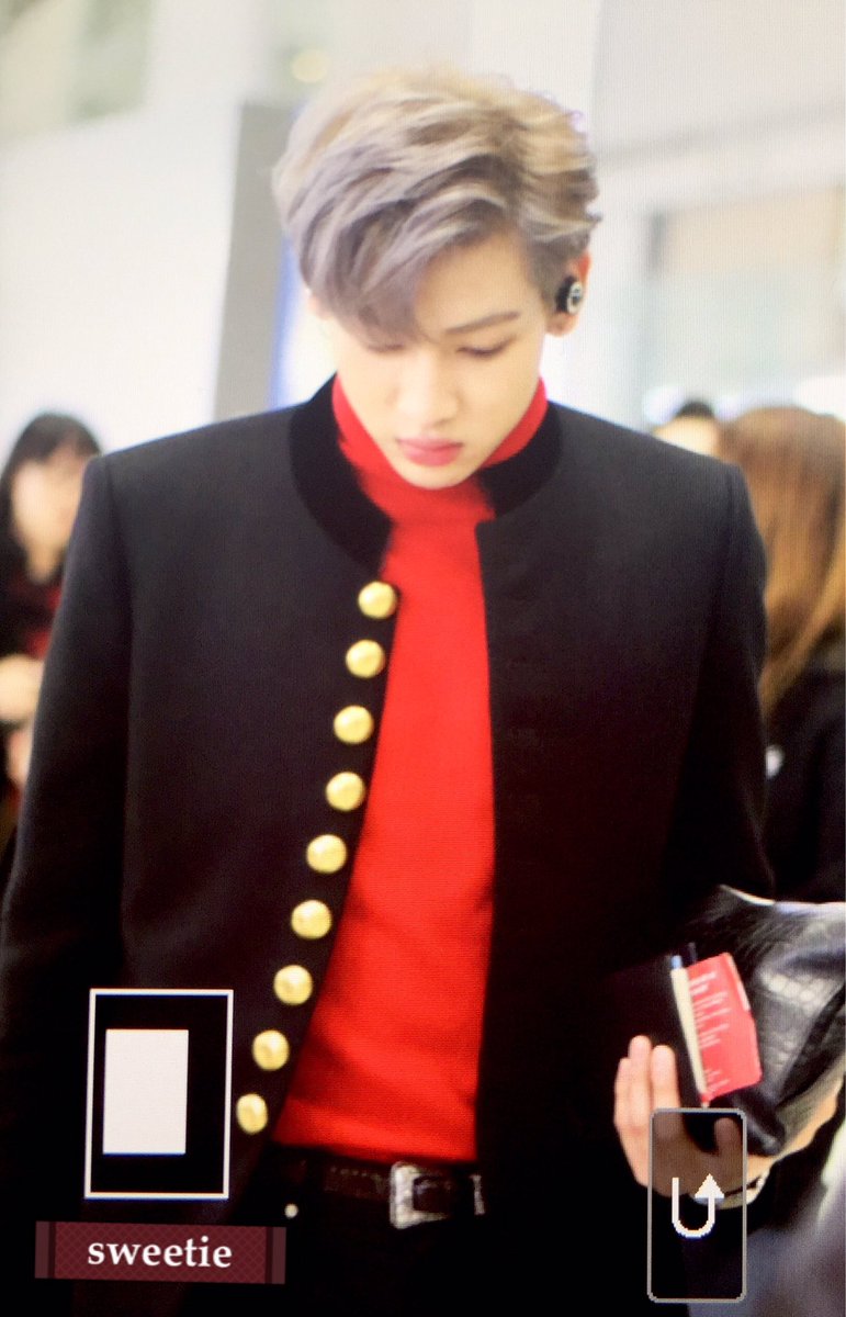 sweetie_bam's tweet photo. 161130 ICN @BamBam1A 
😭💘💘💘
#GOT7 #갓세븐 #BamBam #뱀뱀 https://t.co/4SH14Icndq