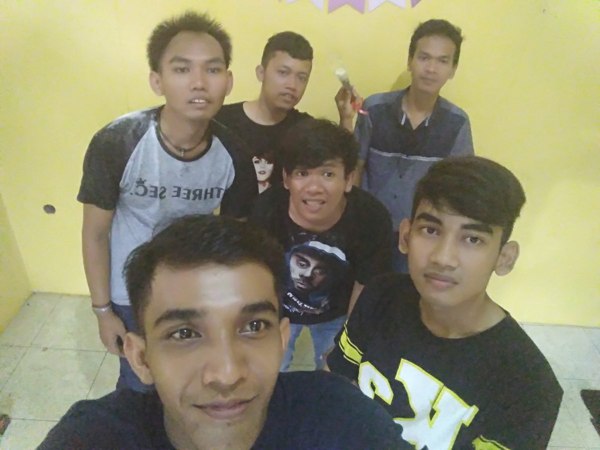 ArianFajar_'s tweet photo. https://t.co/8ZlWQC4Icb