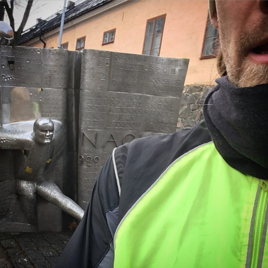 På tur(f) på söder. Tidig lördagsmorgon utan trängsel men all bebyggelse trängde sig ändå … ift.tt/2gJcDfu