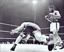 BikuzBoxing's tweet image. 60yrs ago Nov 30,
Floyd Patterson KO Archie Moore in 5rds 
To become the youngest heavyweight champion in history at that time.