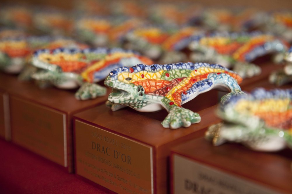 DracNovell's tweet photo. ¡Creativ@s! Os presentamos el Drac Novell International 2016 en imágenes
https://t.co/pIdOgqOKBj https://t.co/5P8DAMpJc9