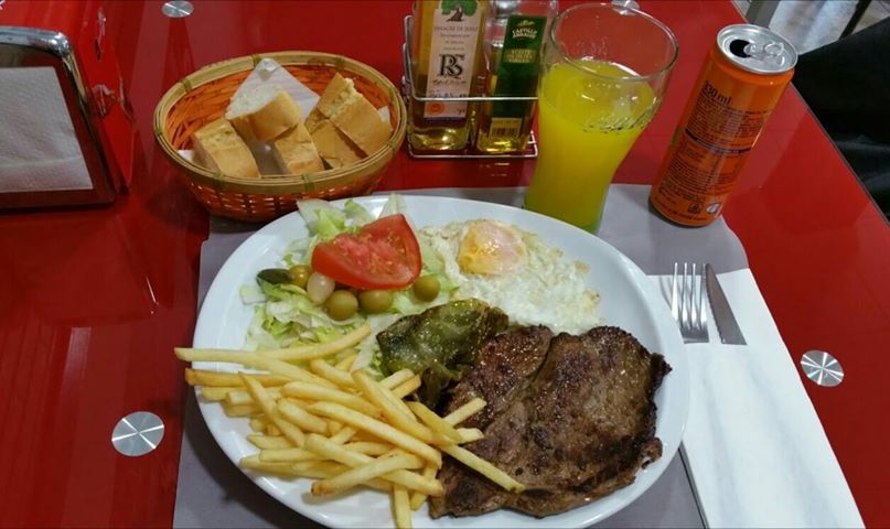 Que grandes sois. Vaya pedazo de acogida que están teniendo nuestros platos combinados. Lo estamos petando fuerte. Gracias #Rubicity
