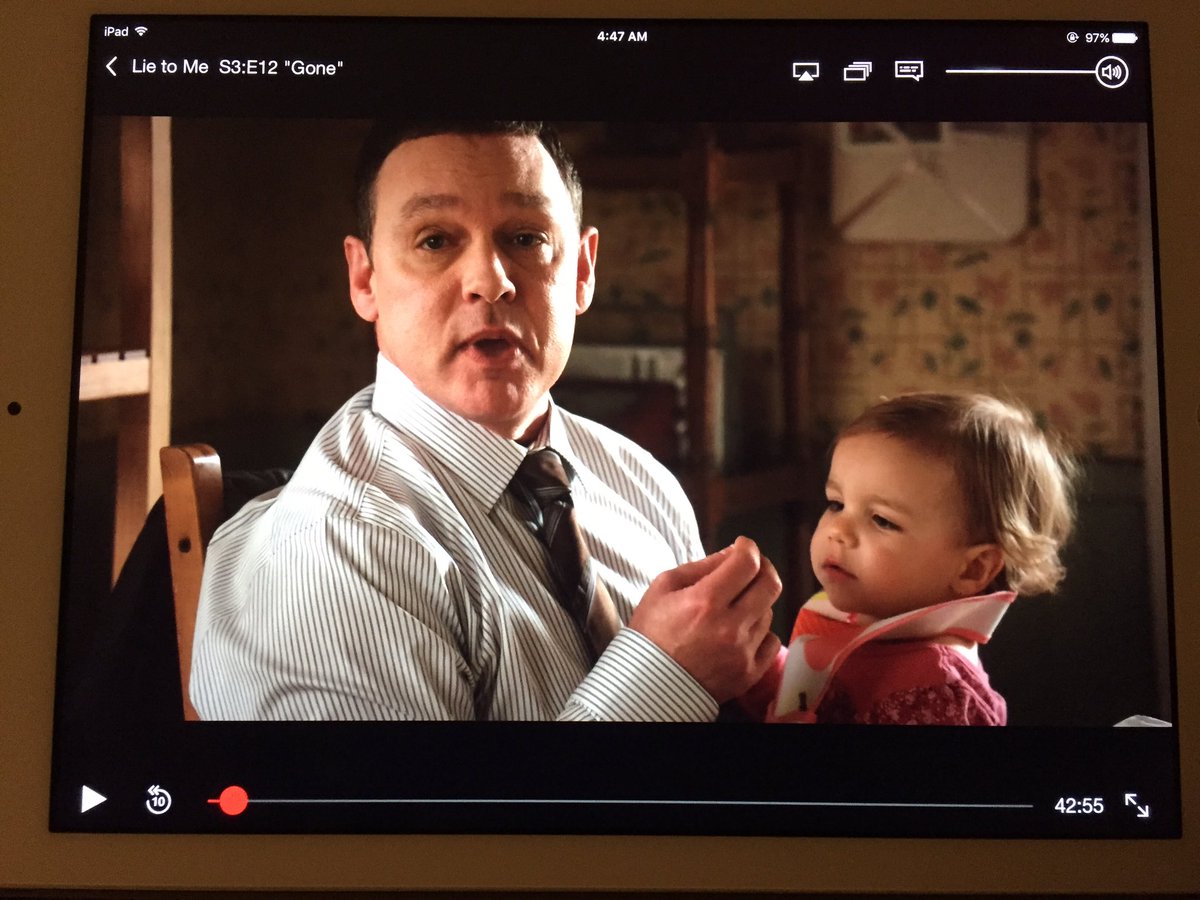 MLWebsterAuthor's tweet photo. Tooms! Don't surprise me like that! X-Files character that's been my nightmare since 1993! I have to unsee Tooms now https://t.co/59k4hS1ImA