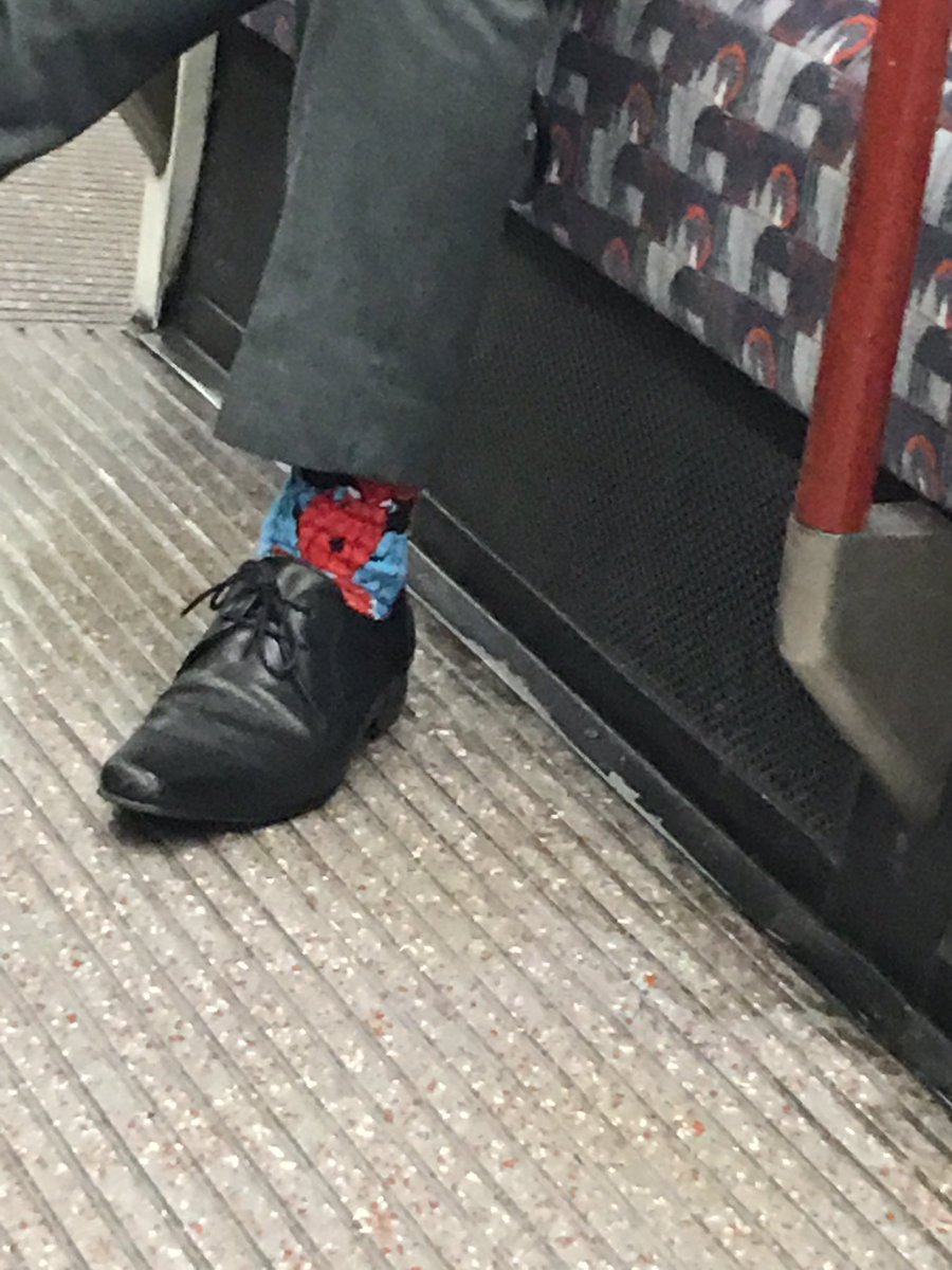 SonooSingh's tweet photo. I'll take inspiration from anywhere #notstartedXmasshopping #Marvelsocks #hubbypresent #socksagain https://t.co/V1Nl2RYdyA