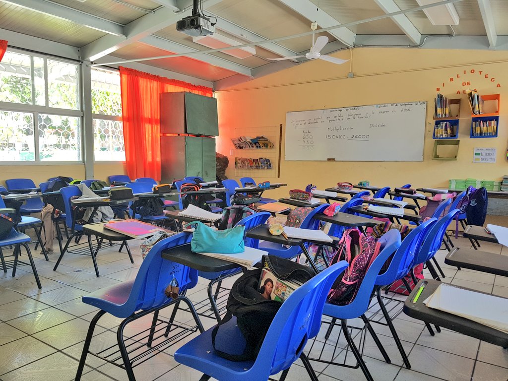 IEBEM (@iebem) on Twitter photo Gracias a <a href="/GobiernoMorelos/">Gobierno de Morelos</a> por la inversión de más de 2.5 MDP en mejoras para la Primaria "Sofía Valdés" de Mazatepec #CompromisoCumplido Gracias a <a href="/GobiernoMorelos/">Gobierno de Morelos</a> por la inversión de más de 2.5 MDP en mejoras para la Primaria "Sofía Valdés" de Mazatepec #CompromisoCumplido