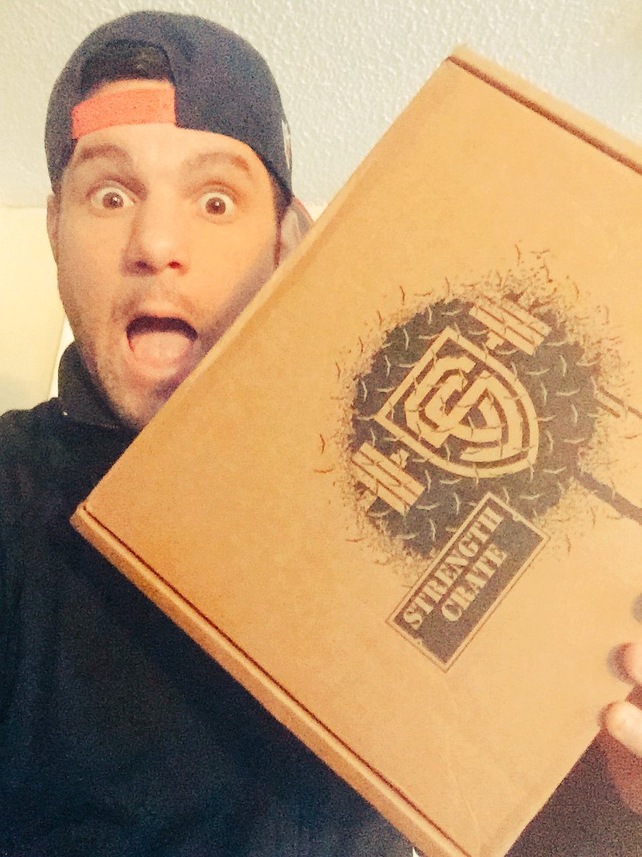 TheEddieEdwards's tweet photo. Christmas come early! Always a good day when my @StrengthCrate arrives. See for yourself and use EDDIEE at checkout for 5% off! https://t.co/4qNSF5fsnv
