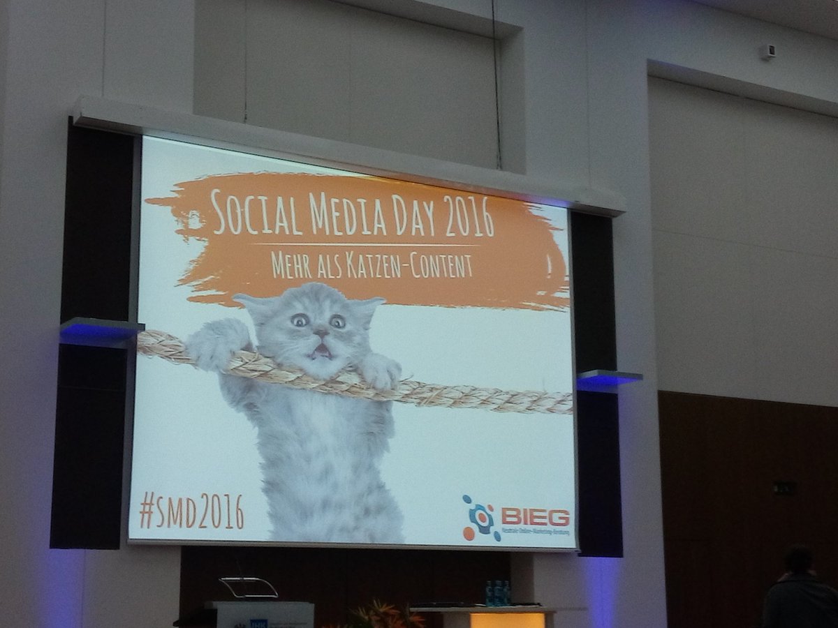 SusanneHoff9's tweet photo. Wieder einiges dazugelernt beim #smd2016 https://t.co/cWgXrvAHfQ