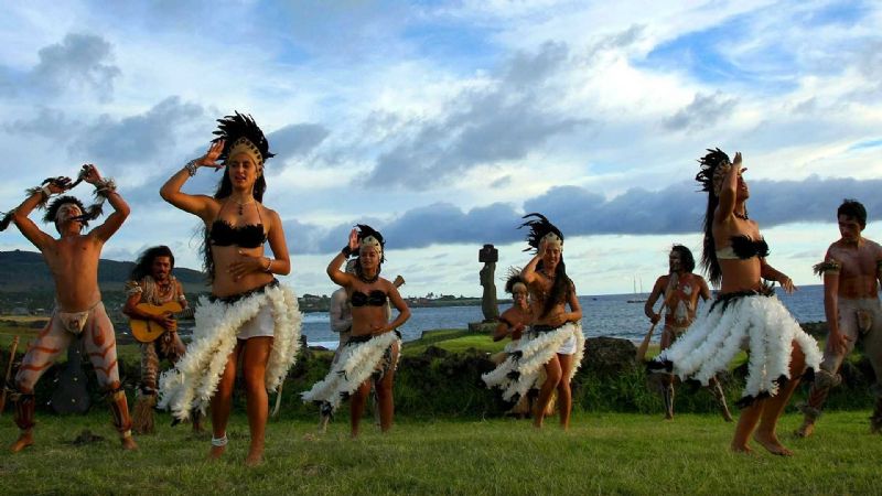 La Tapati Rapa Nui es una fiesta que hay que vivir una vez en la vida, cultura y magia en Isla de Pascua este 2017 tiny.cc/o05chy