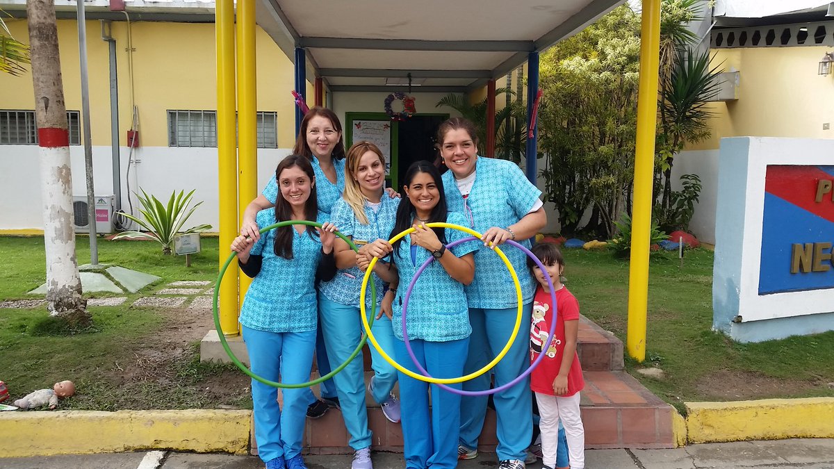 Día de patinata en el Preescolar del Ejército Negra Matea. !Felicidades! #EjercitoFanb