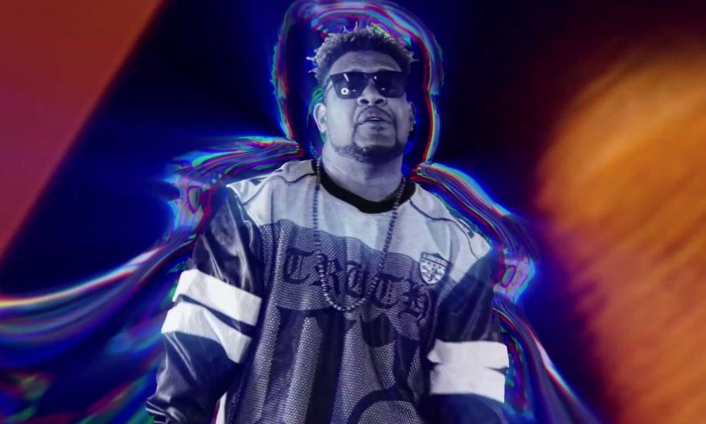 Rapzilla's tweet photo. Premiere: Watch SPEC's new music video ft. FLAME for "SMH" from #Vacancy2 album out now https://t.co/LihxSKtUzs \\ @spechouse @flame314 https://t.co/2j4noYIE2x