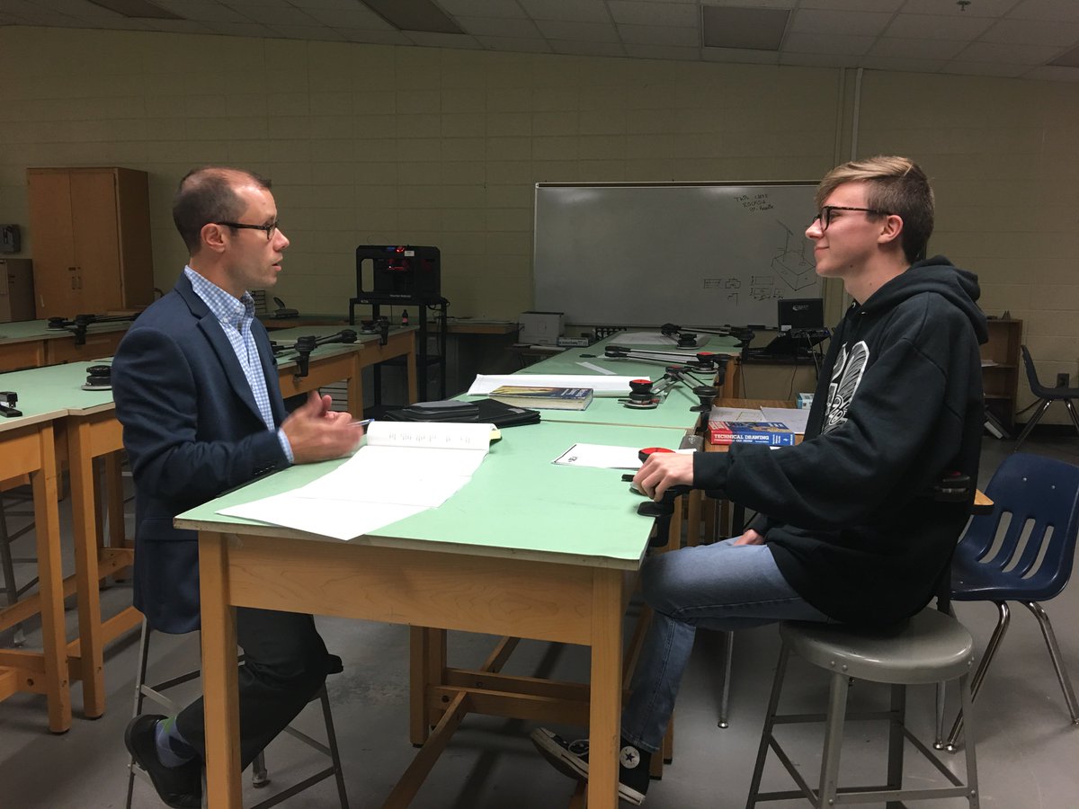 SequoyahDECA's tweet photo. Thanks to the Young Professionals of Woodstock for coming to help Sequoyah HS DECA students prepare for competition!!  @shsacademics #YPOW https://t.co/wVDCdSJiqO