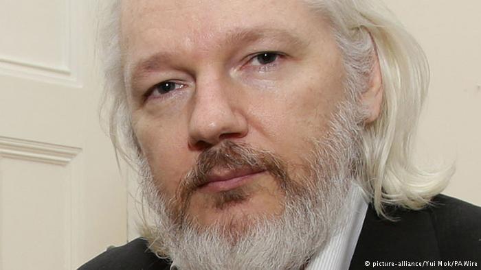 FreedomHackerr's tweet photo. #WhereIsAssange
#ProofOfLife
#WhereIsJulian
#WikileaksCompromised
#JulianIsDead
#AssangeIsDead
#RIPJulian
58 days since last seen alive https://t.co/Ih0vD2mhOr