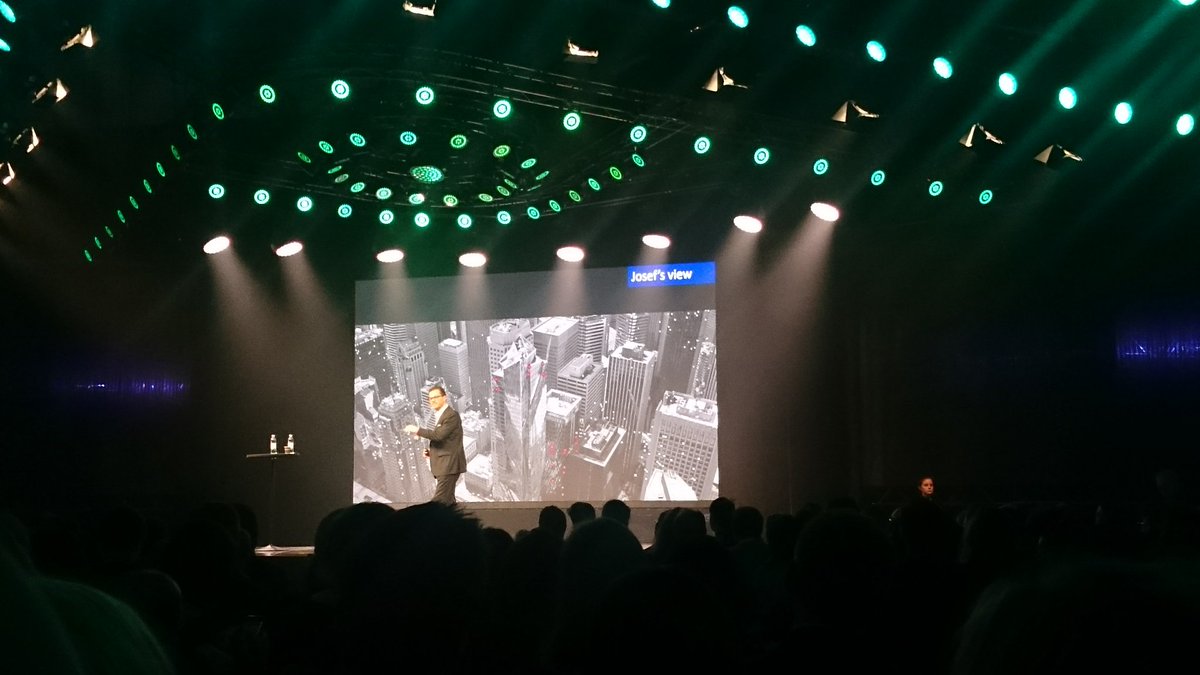 Vint_official's tweet photo. Terkut Slushista! #slush16 #helsinki #startup https://t.co/GMyqDIKAsN