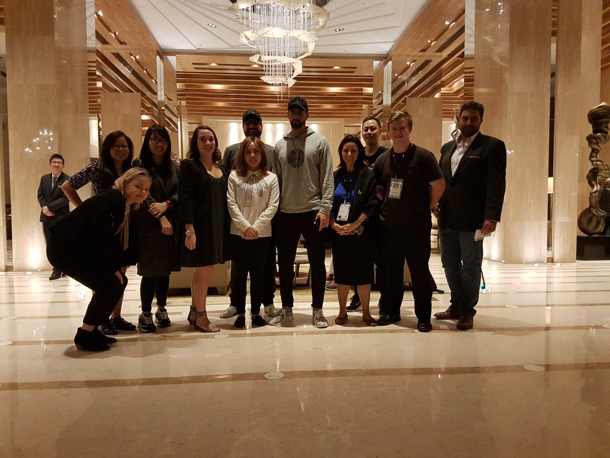 ChineseLens's tweet photo. Xiè xie nǐ @jasperdonat & @allthatmatters team & @missionhillscn for their kind hospitality during our visit @LeSports_ Connects #LSC2016 https://t.co/Gq1CN8b9Kj