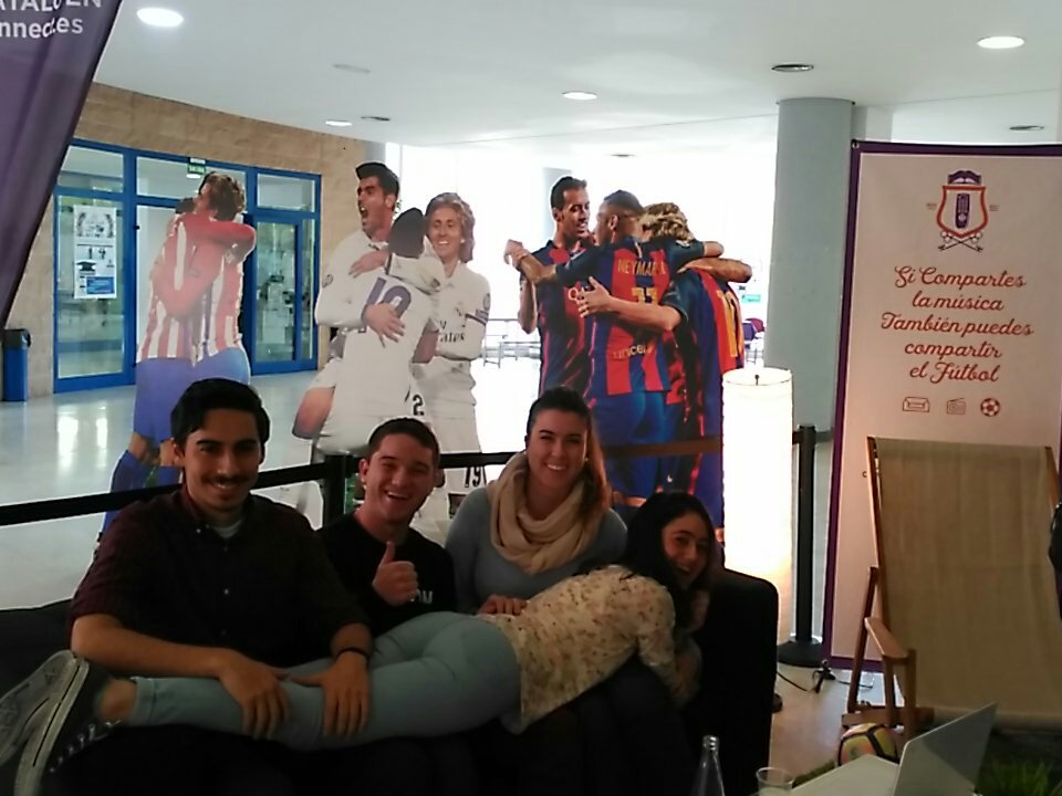 bellincabra's tweet photo. #compartebein @LG_ES @beINSPORTSes
RT https://t.co/yZJgcSzRMg