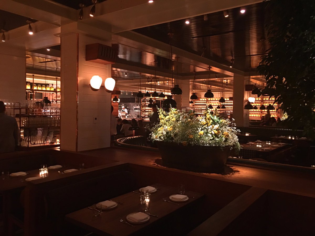 INVESTIH's tweet photo. The grand opening of Upland Miami last evening in Miami Beach, by restaurateur #StephenStarr. @upland_nyc https://t.co/hLNgCgfpYq