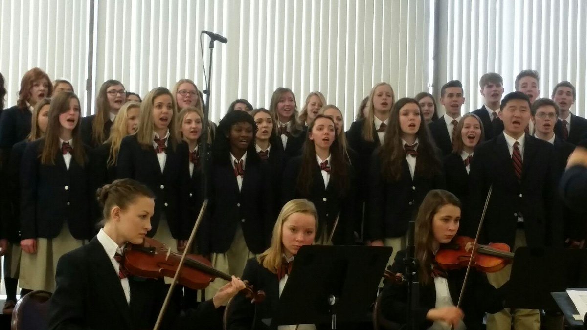 ah_school's tweet photo. The AHS A Cappella Choir had the chance to perform at Temple Square yesterday and help ring in the Holiday Season! #ahsutah #ahsstudentlife https://t.co/RE4JGsr4sq