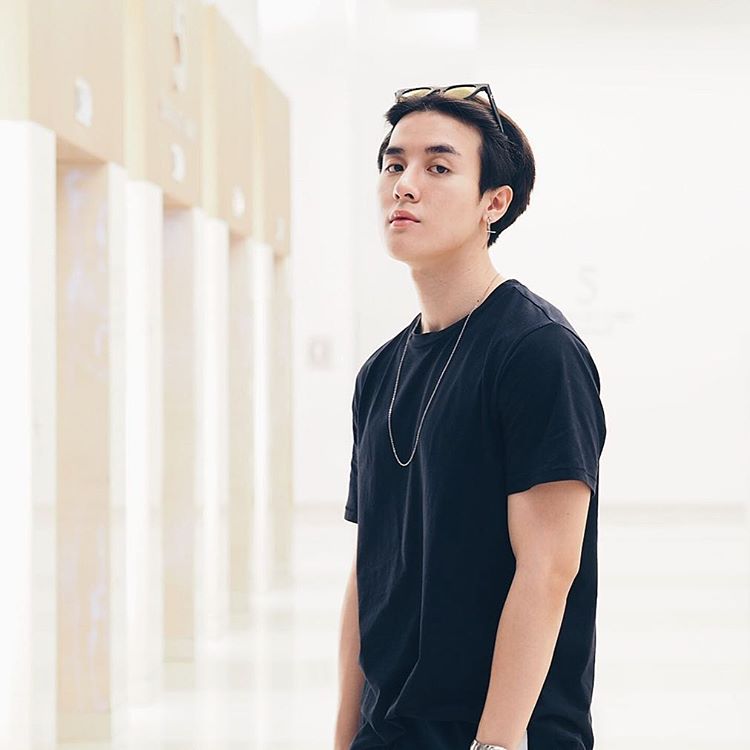 aboyaddict's tweet photo. Model : Arm Weerayut Chansook / Thai Singer / Actor
Follow : https://t.co/2hM59UkYqN
-------
#Aboy #Aboyaddict https://t.co/GT5Da9TYwj