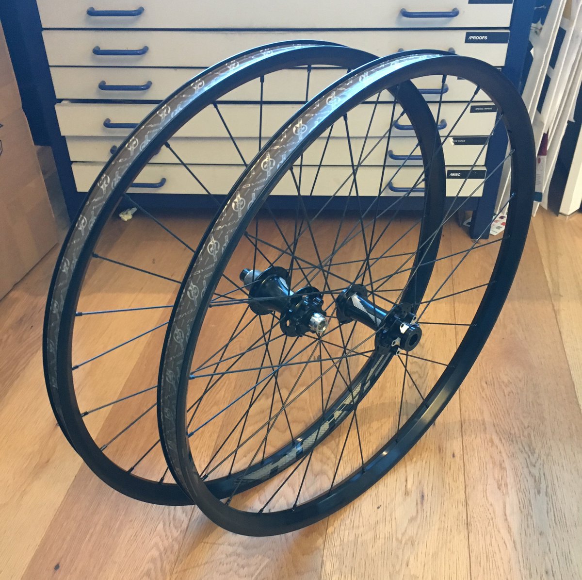 specialized roval traverse 27.5