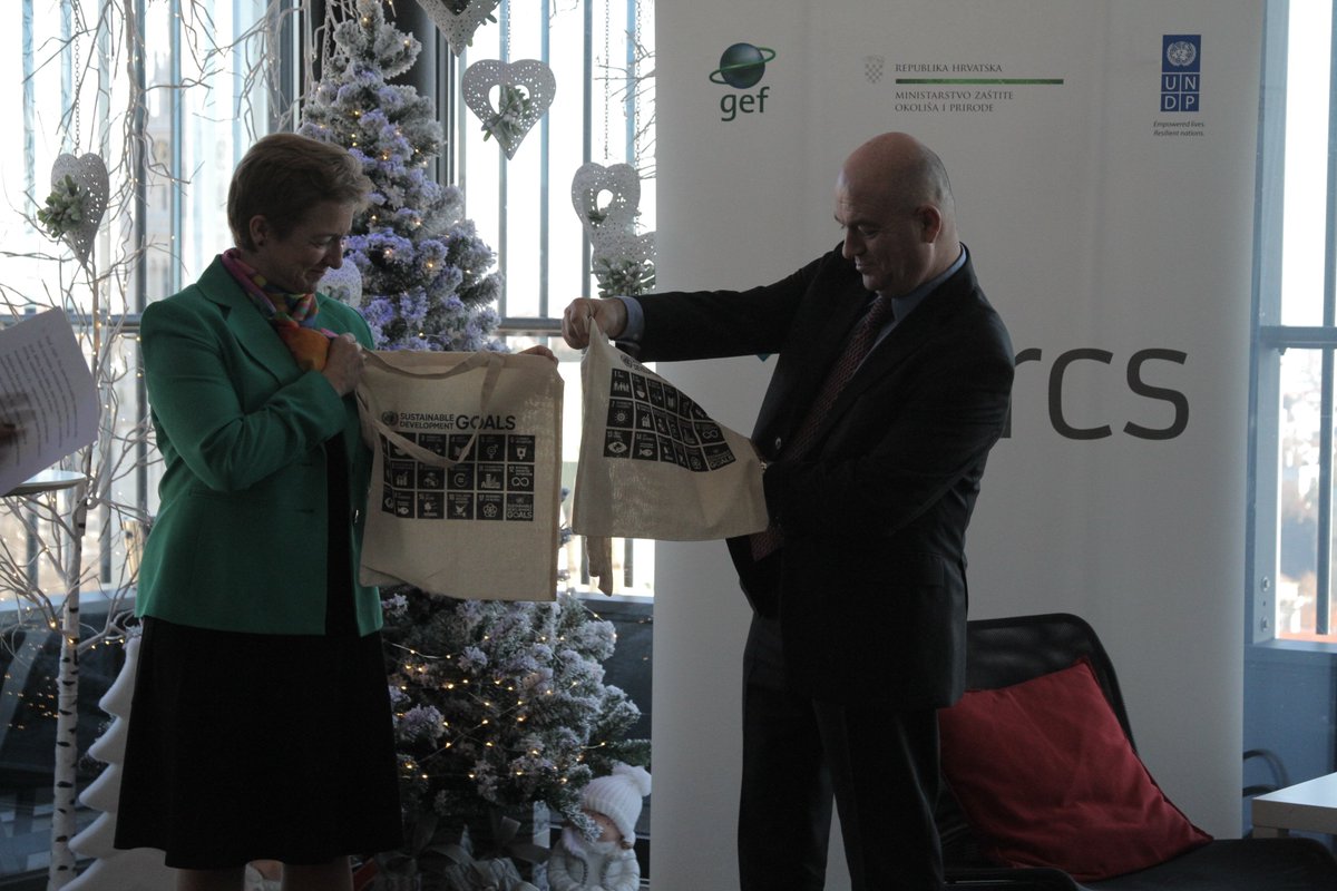 Small present as a reminder on #SDGs to all guests at our today's #FarewellParty!