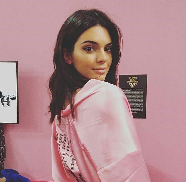 Kris Jenner tweet media