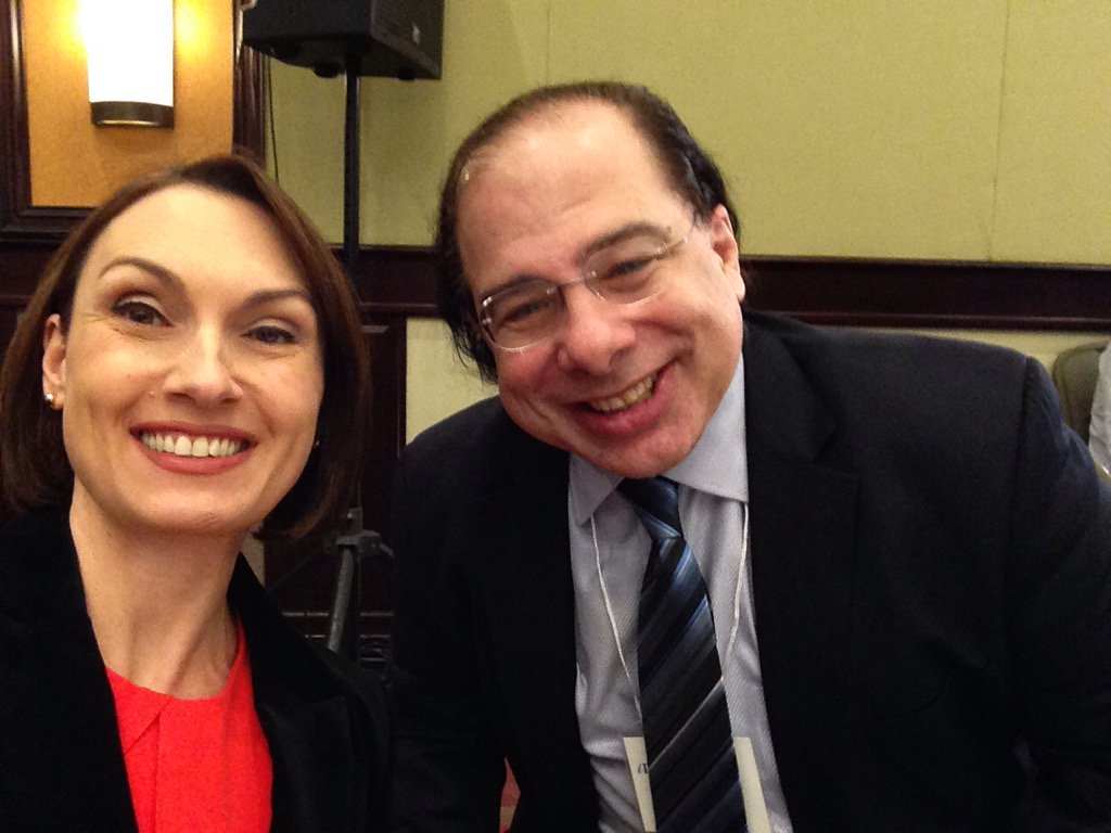 jackiemilczarek's tweet photo. Great discussion with DnB's Dr Anthony Scriffignano at today's #ipoliticslive #ipolbigdata forum! https://t.co/6Z4pKEZvit