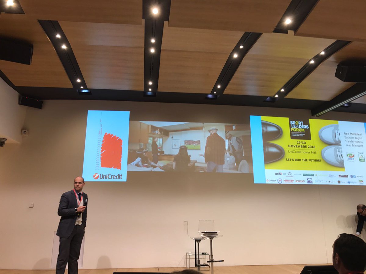 microsoftitalia's tweet photo. #SLF2016 @ivmazz Il dato in sé è general purpose technology: intelligenza umana e artificiale permette poi sintesi e orientamento a business https://t.co/yAsKVOKzyI