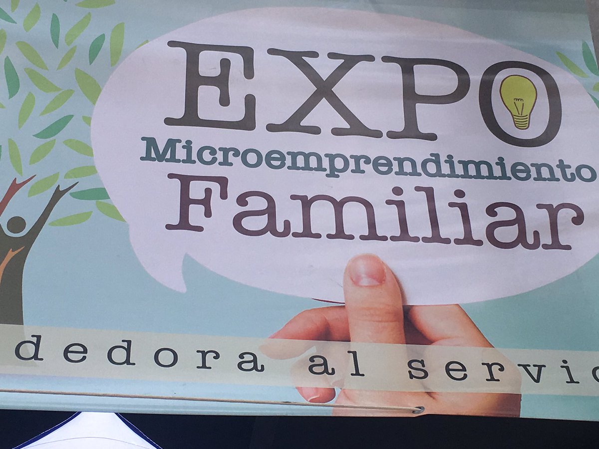 Damos inicio a la Expo Familiar microemprendimiento hasta las 17:00 en el parque Manuel Rodríguez