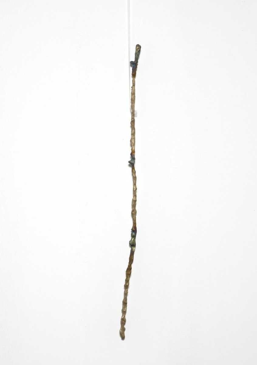 .<a href="/leah_carless/">Leah carless</a> presents 'Black Swan' at #NewContemps. An <a href="/RCA/">Royal College of Art</a> MA Sculpture grad, she has recently exhibited @CamdenArtsCtr + Blyth Gallery