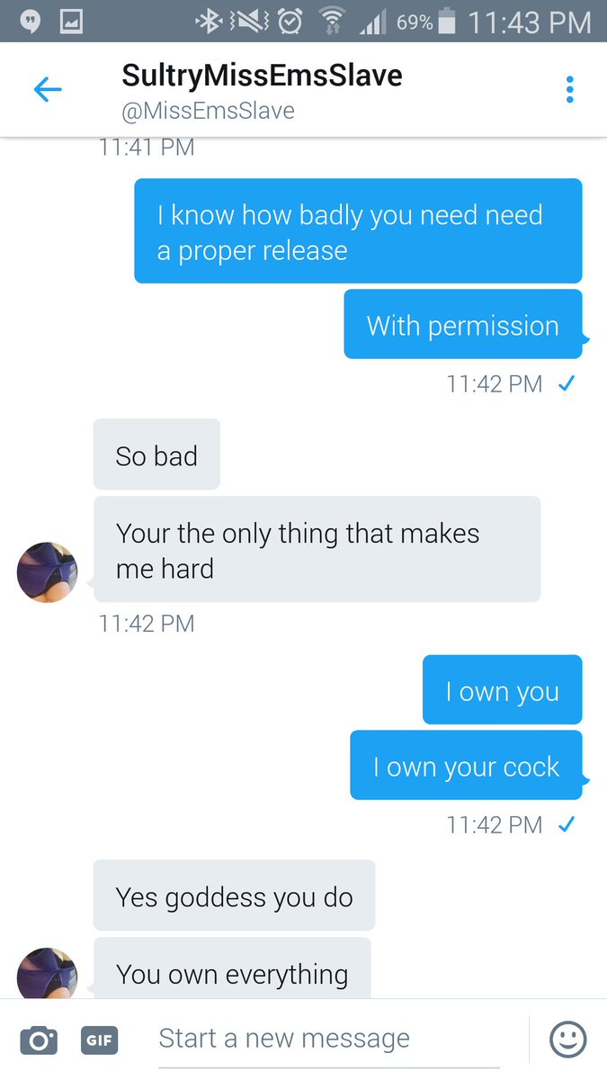 sultrymissem's tweet photo. Could you take a lesson from #slaveb?
#goodpetsmakemesmile #knowyourplace 
@RTpig @RTsubby @RT_Loser_slave @underdeskloser https://t.co/ONC3Juj2wZ