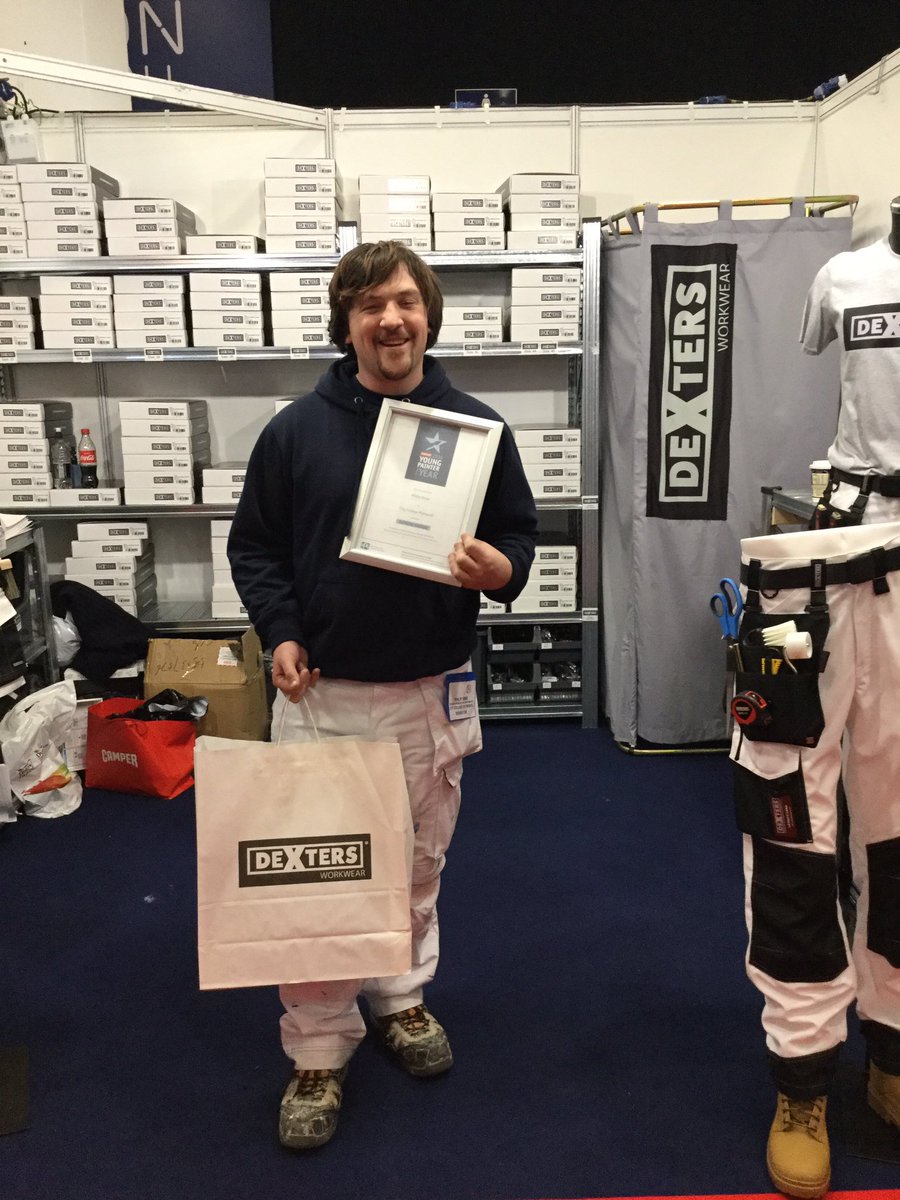 DextersWorkwear's tweet photo. Johnstone's Young Painter of the year winner Philip orme with his Dexters Workwear gift ✨🤗 #PDShow2016 #congratulations #DextersWorkwear https://t.co/J60eXmS4LI