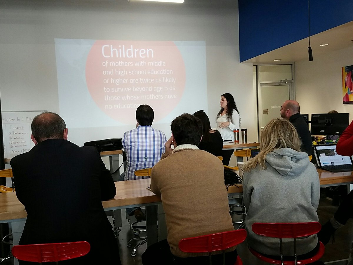 1stClassComm's tweet image. How cool is this? @leivascoffee and @LanVwa help educate the children of coffee farmers in Guatemala with online schools! #1MCLR