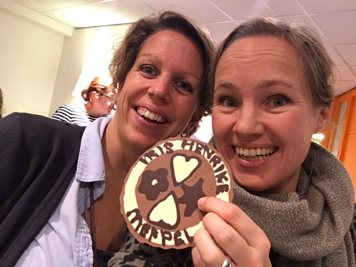 Prachtavond gister bij de regiobijeenkomst van Ladies' Circles. Georganiseerd door <a href="/LadiesHoogeveen/">LadiesCircle 54</a>. Dank! #service #vriendschap