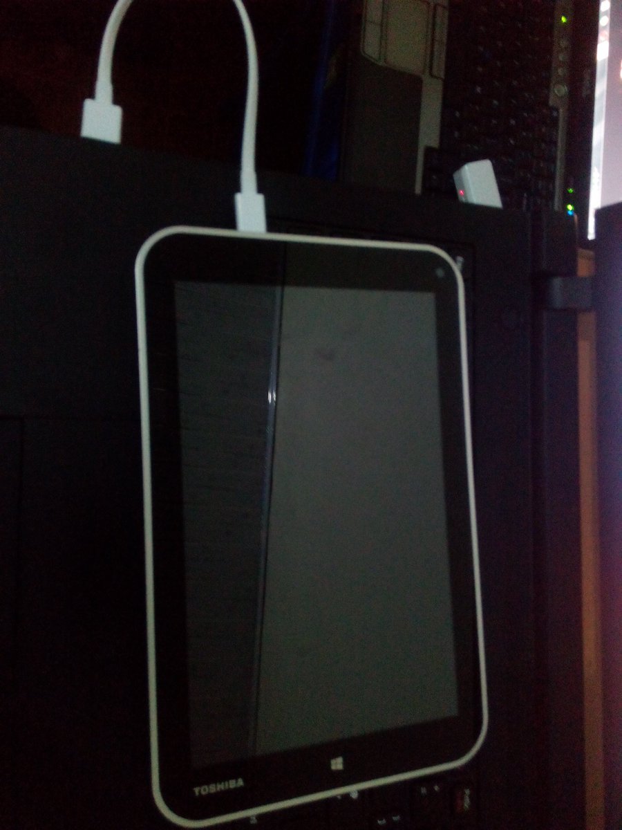 Gicherengo's tweet image. bruh  @Anntoh__ #IntelAndroid